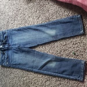Sonoma skinny jean in a size 6.
